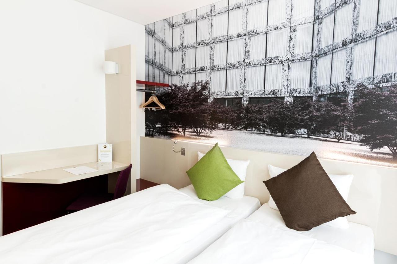 B&B Hotel Zuerich Wallisellen Exterior photo